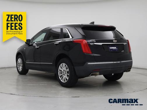 Black 2017 Cadillac XT5