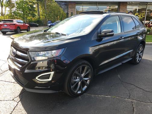 2017 Ford Edge Sport