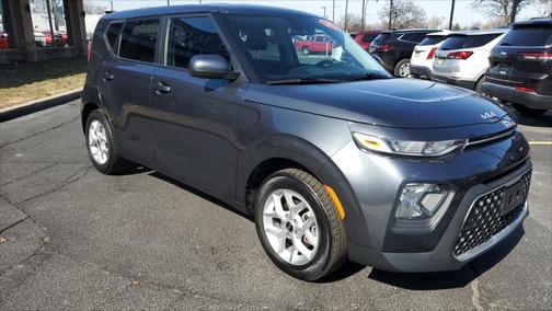 2022 Kia Soul LX