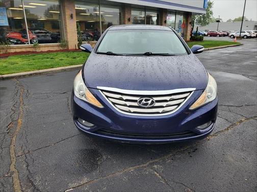2011 Hyundai SONATA Limited