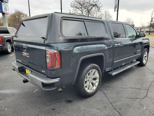 2017 GMC Sierra 1500 SLT