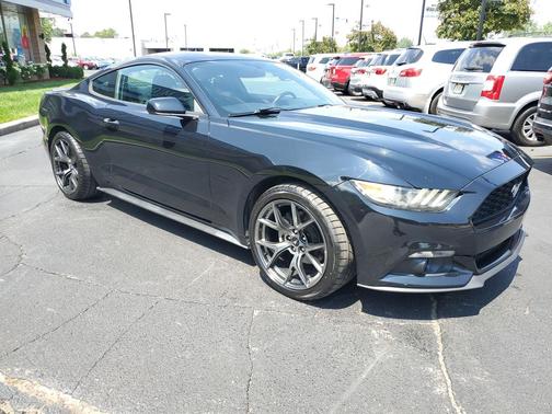 2017 Ford Mustang EcoBoost