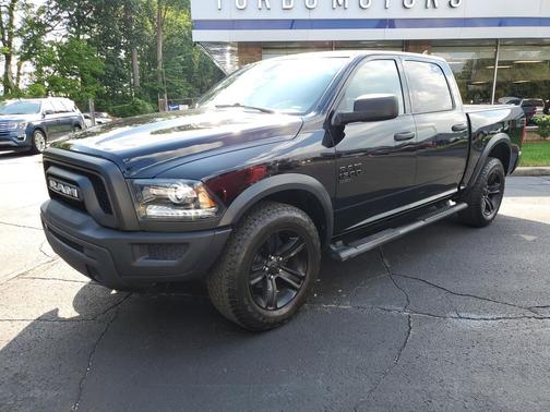 2022 RAM 1500 Classic Warlock Crew Cab 4x4 5'7' Box