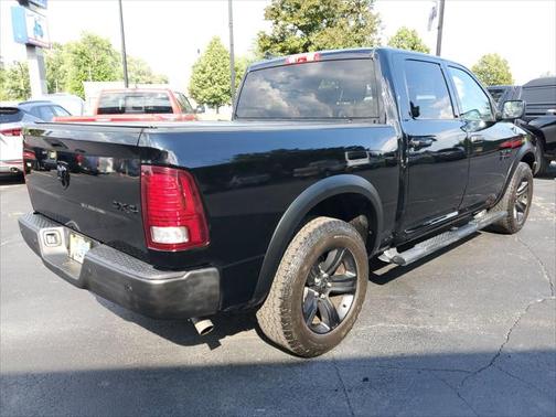 2022 RAM 1500 Classic Warlock Crew Cab 4x4 5'7' Box
