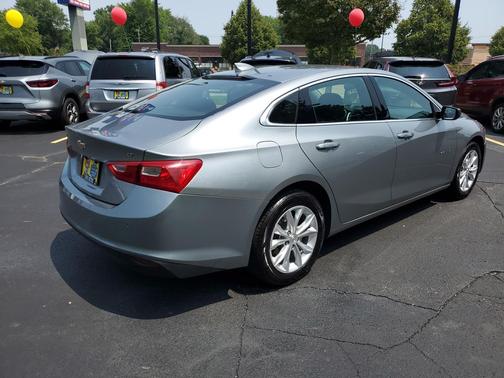 2024 Chevrolet Malibu FWD 1LT