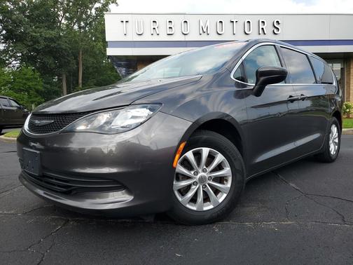 2017 Chrysler Pacifica Touring