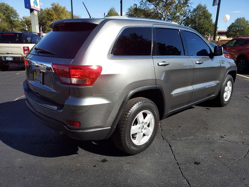 2012 Jeep Grand Cherokee Laredo