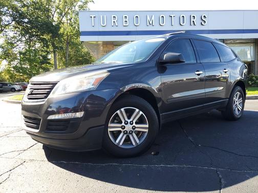 2017 Chevrolet Traverse LS
