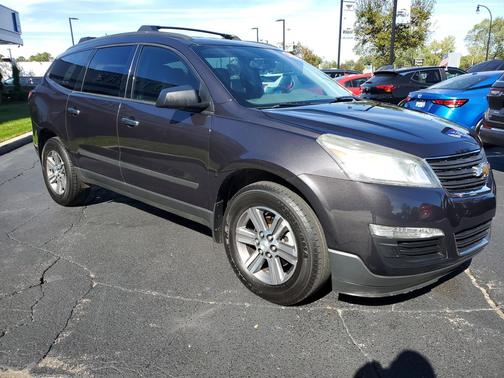 2017 Chevrolet Traverse LS