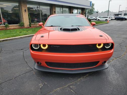 2016 Dodge Challenger R/T Scat Pack