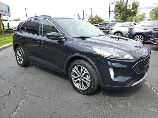 2021 Ford Escape SEL