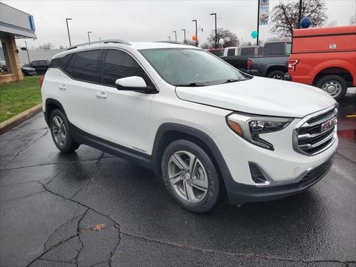 2020 GMC Terrain SLT