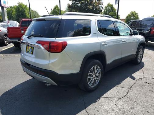 2018 GMC Acadia SLE-2