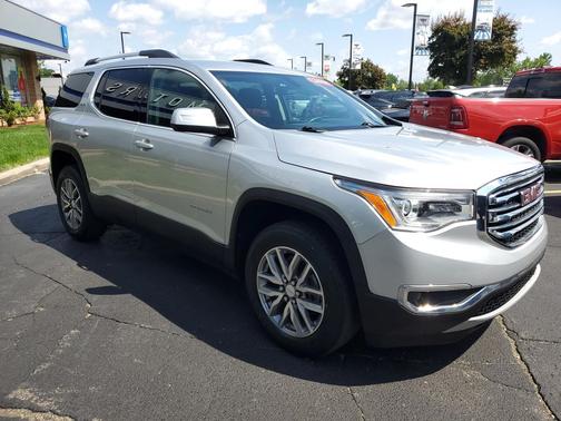 2018 GMC Acadia SLE-2