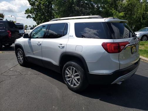 2018 GMC Acadia SLE-2