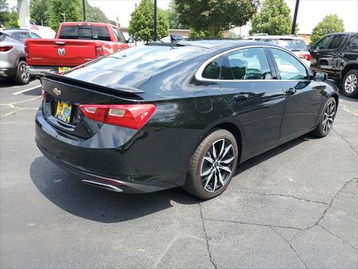 2021 Chevrolet Malibu FWD RS