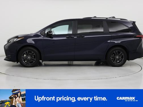 2025 Toyota Sienna XSE