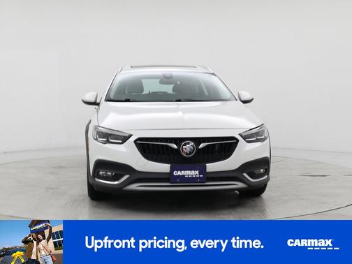 2019 Buick Regal TourX Essence