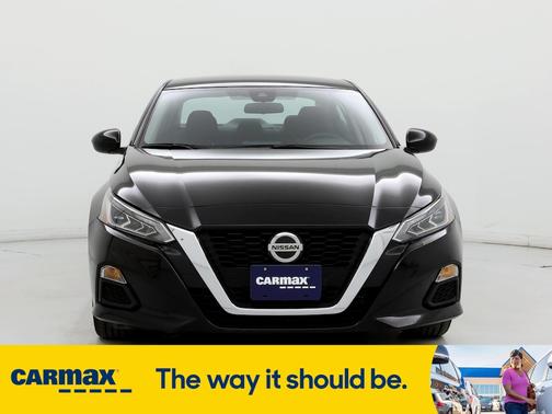 2022 Nissan Altima SV