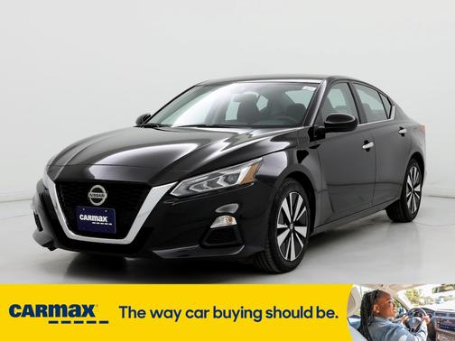 2022 Nissan Altima SV