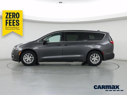 Gray 2023 Chrysler Pacifica Touring L