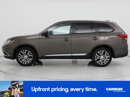 2017 Mitsubishi Outlander ES