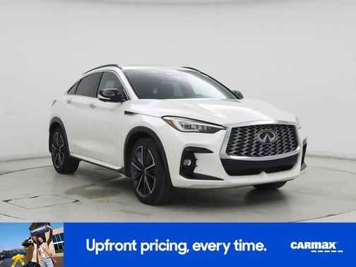 2022 INFINITI QX55 Essential