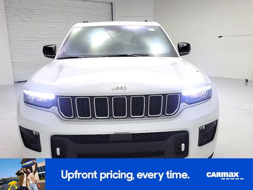 White 2024 Jeep Grand Cherokee Overland