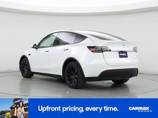 White 2024 Tesla Model Y Long Range