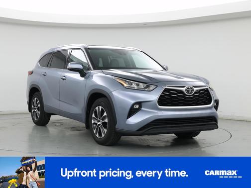 Silver 2020 Toyota Highlander XLE