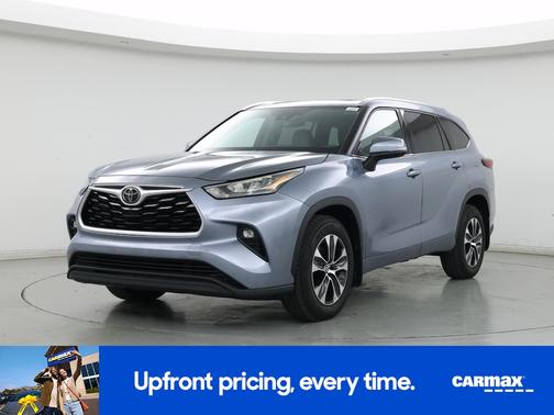 Silver 2020 Toyota Highlander XLE