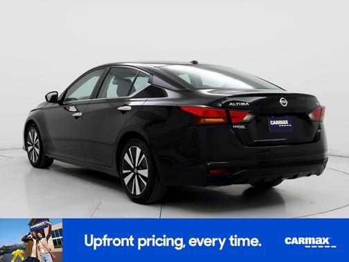 2022 Nissan Altima SV