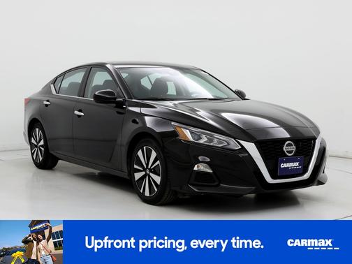 2022 Nissan Altima SV