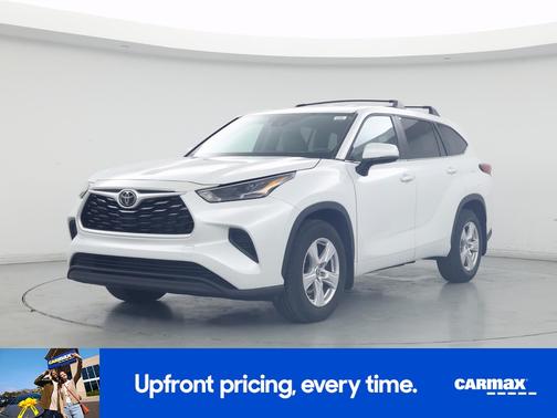 White 2023 Toyota Highlander L