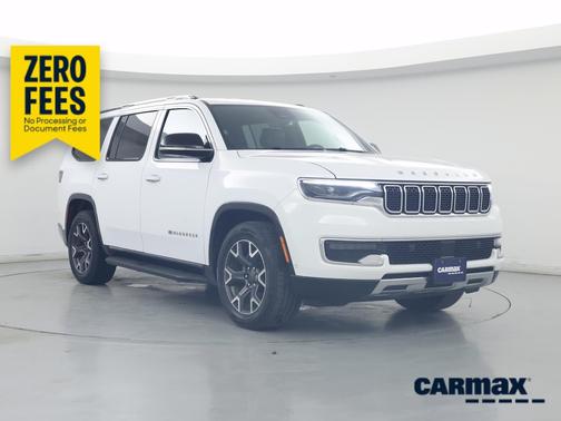 White 2023 Jeep Wagoneer Series III