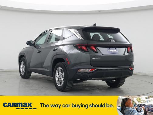 2022 Hyundai TUCSON SE