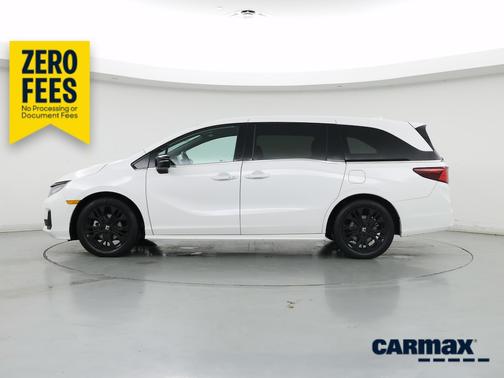 White 2025 Honda Odyssey Sport-L