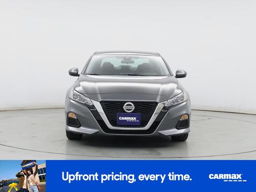 2022 Nissan Altima SV