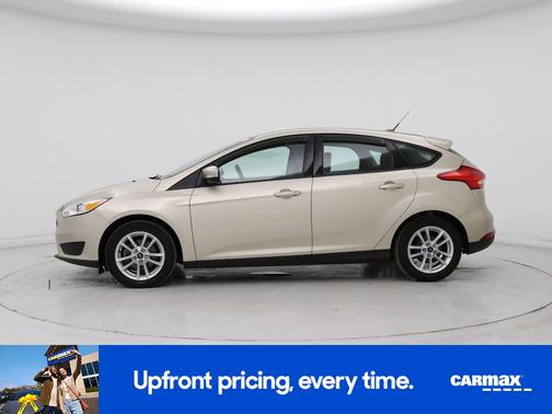 Gold 2018 Ford Focus SE