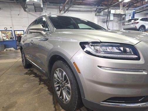 2023 Lincoln Nautilus Reserve