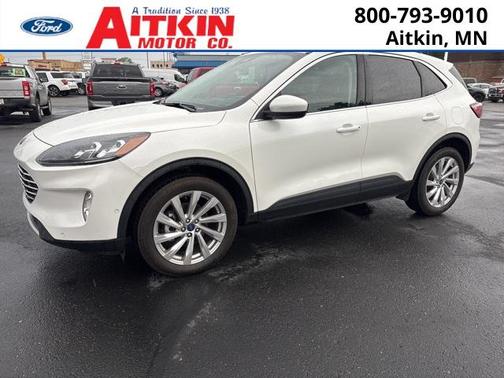 2022 Ford Escape Titanium