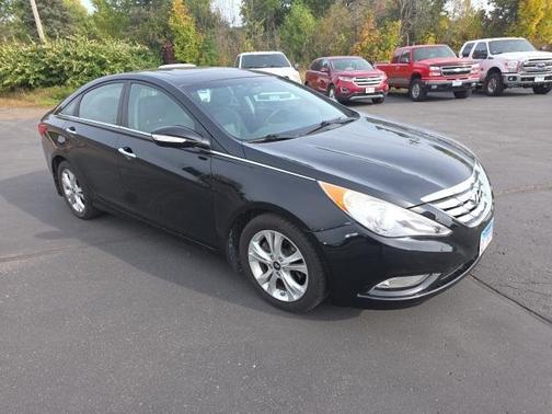 2011 Hyundai SONATA Limited