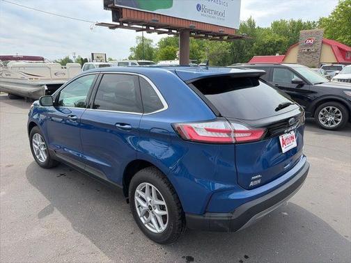 Blue Metallic 2024 Ford Edge SEL