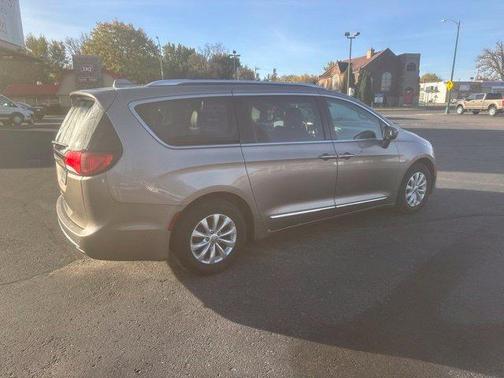 Molten Silver 2018 Chrysler Pacifica Touring-L Plus