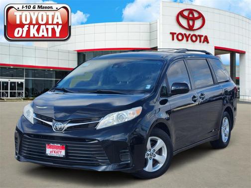 2020 Toyota Sienna LE