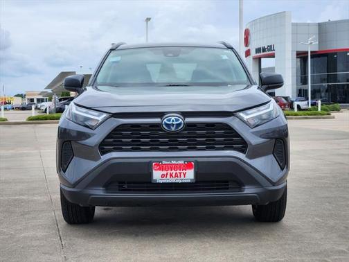 2024 Toyota RAV4 Hybrid LE