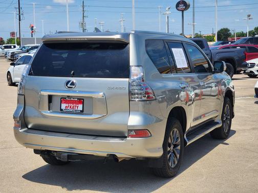 Atomic Silver 2023 Lexus GX 460 Premium