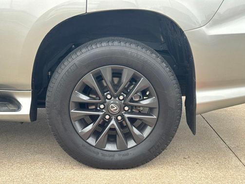 Atomic Silver 2023 Lexus GX 460 Premium