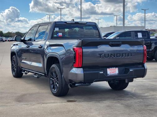 2025 Toyota Tundra SR5