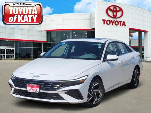 2025 Hyundai ELANTRA SEL